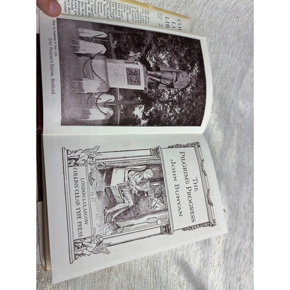 The Pilgrim's Progress written by John Bunyan - Picture 4 of 4